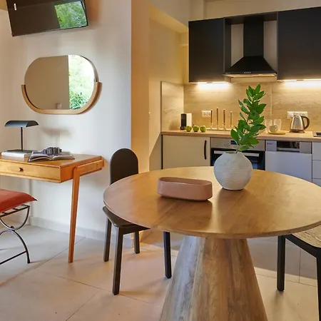 Rastoni Acropolis Uniquely Located Stylish Apartments Athens Exterior photo