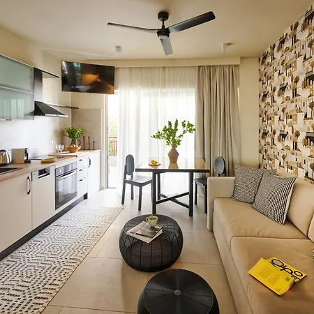 Rastoni Acropolis Uniquely Located Stylish Apartments Athens Exterior photo