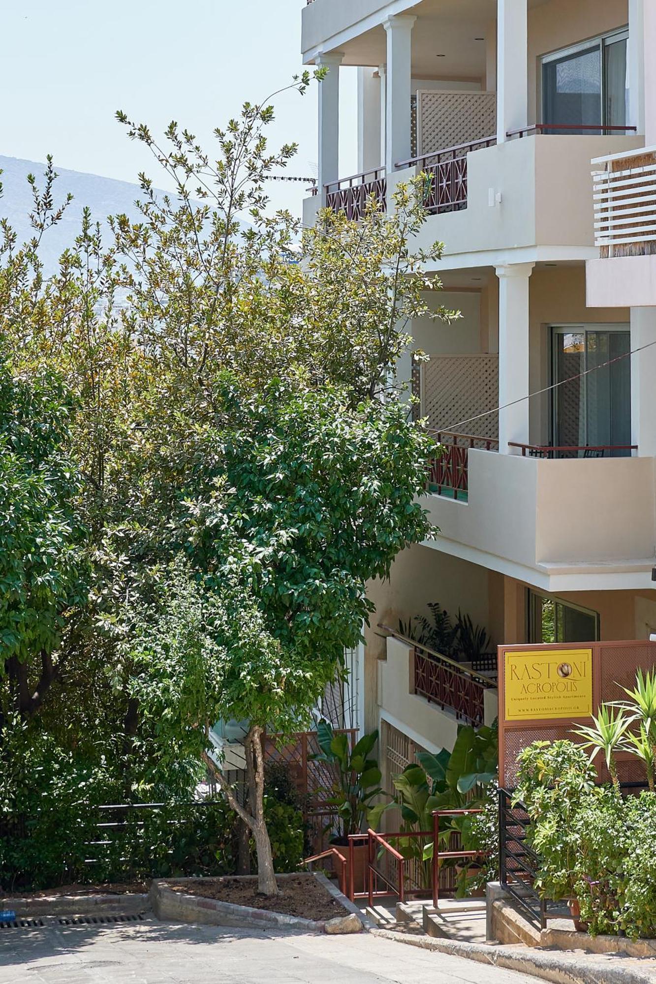 Rastoni Acropolis Uniquely Located Stylish Apartment Athen
