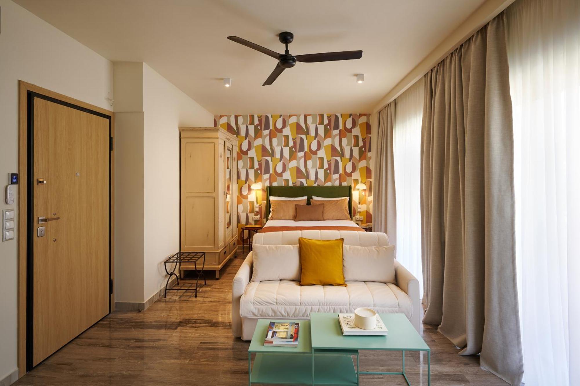 Rastoni Acropolis Uniquely Located Stylish Apartment Athens