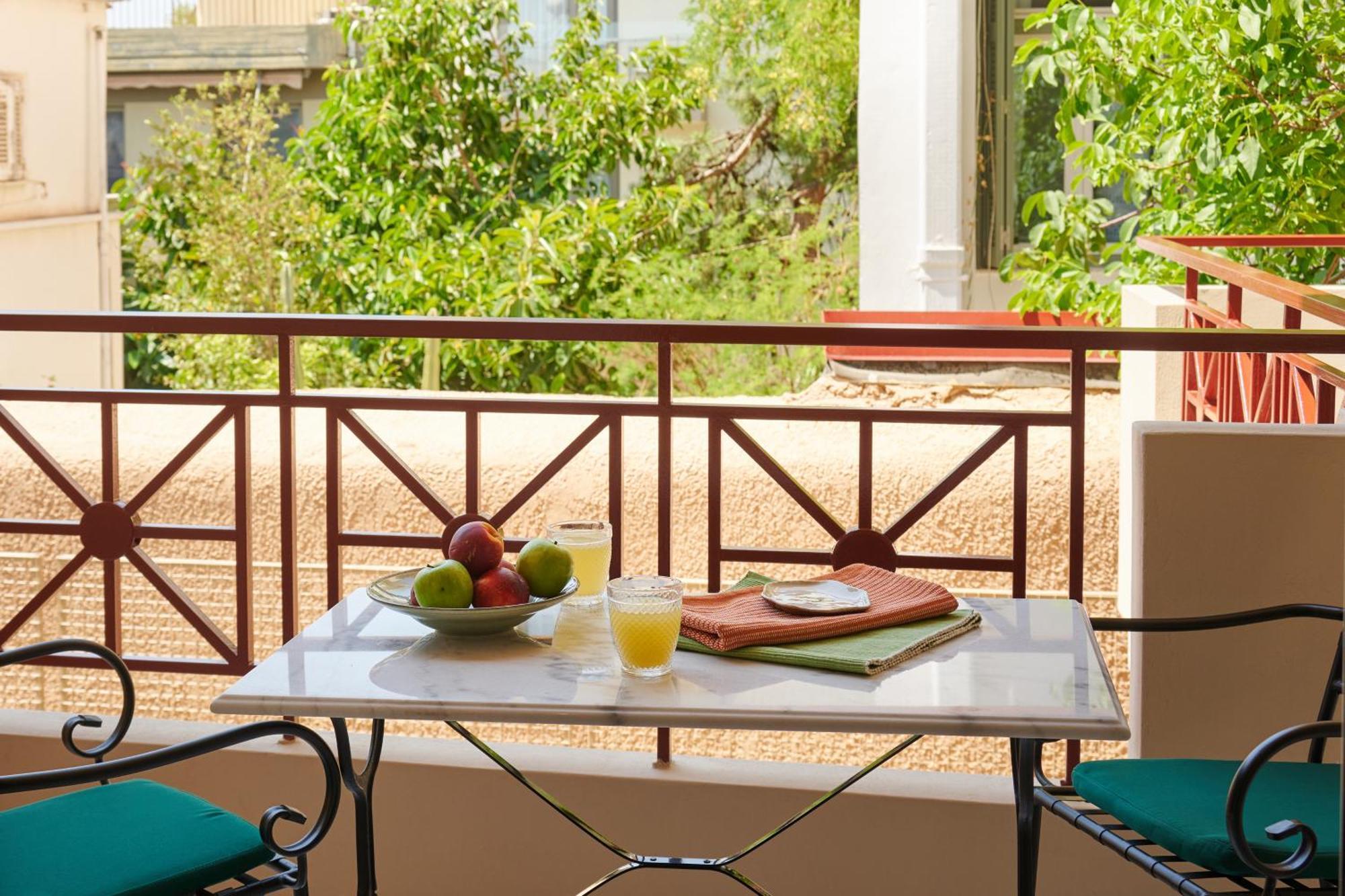 Apartment Rastoni Acropolis Uniquely Located Stylish Athens