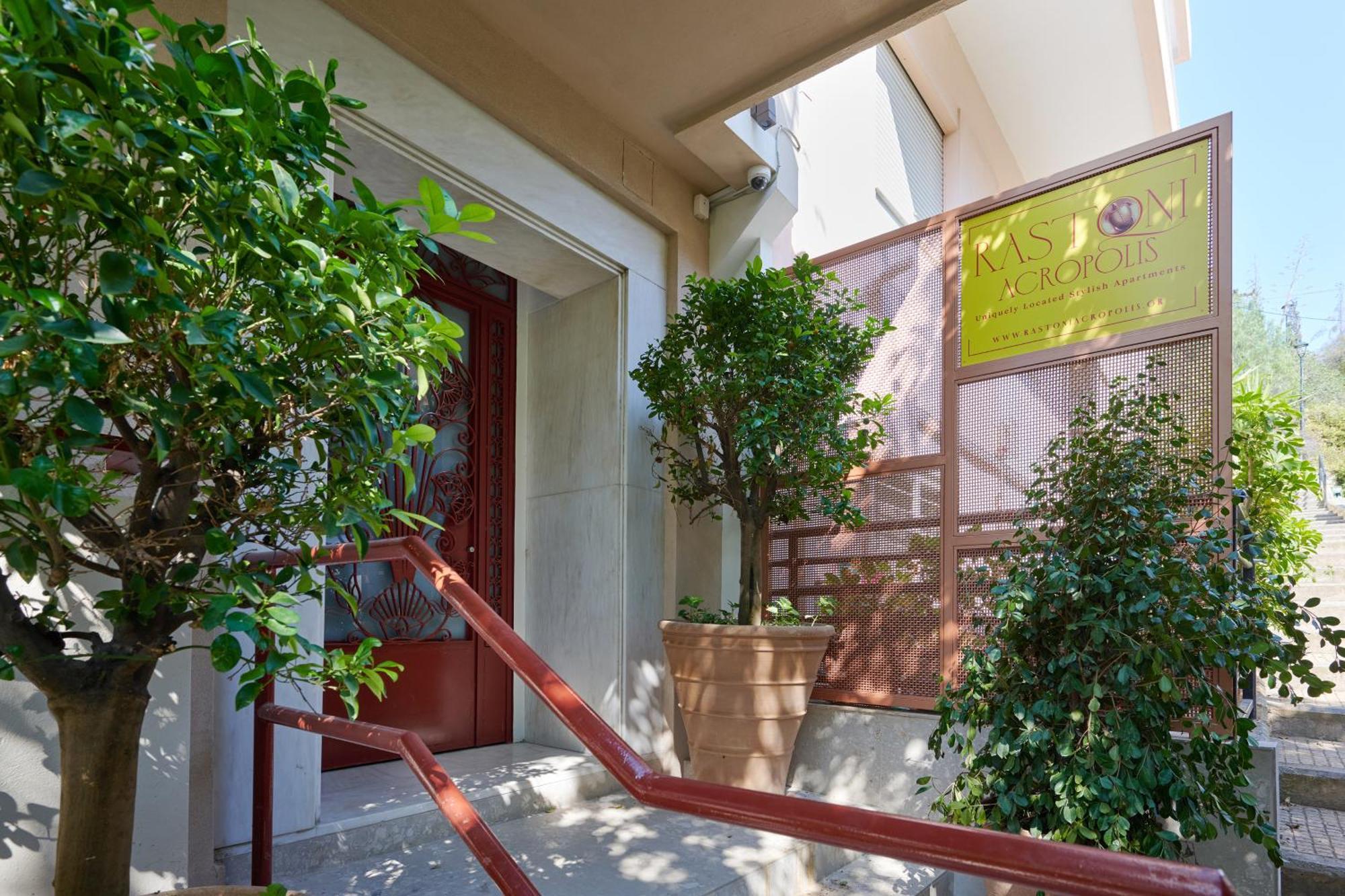 Rastoni Acropolis Uniquely Located Stylish Apartment Athens