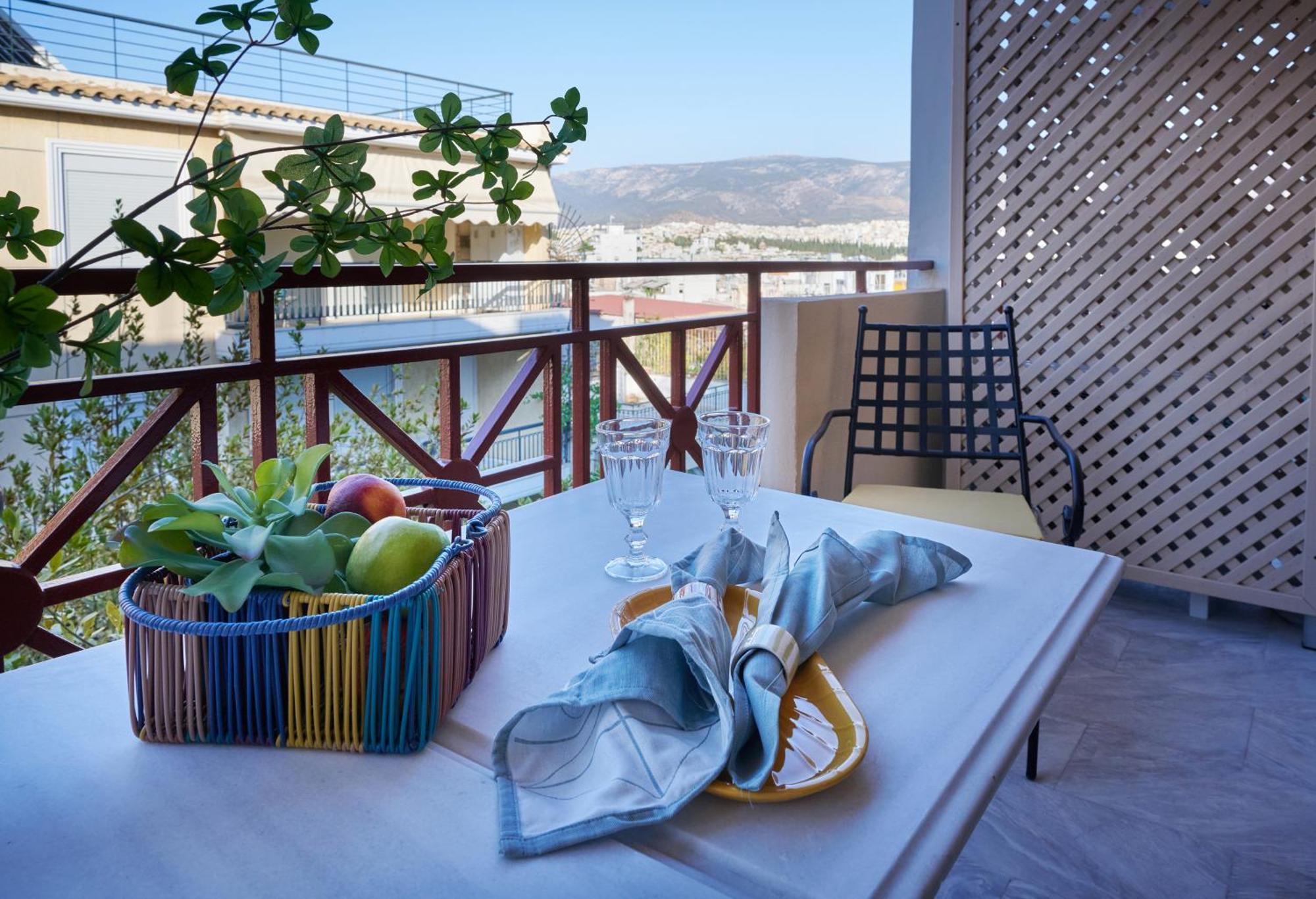 Rastoni Acropolis Uniquely Located Stylish * Athens